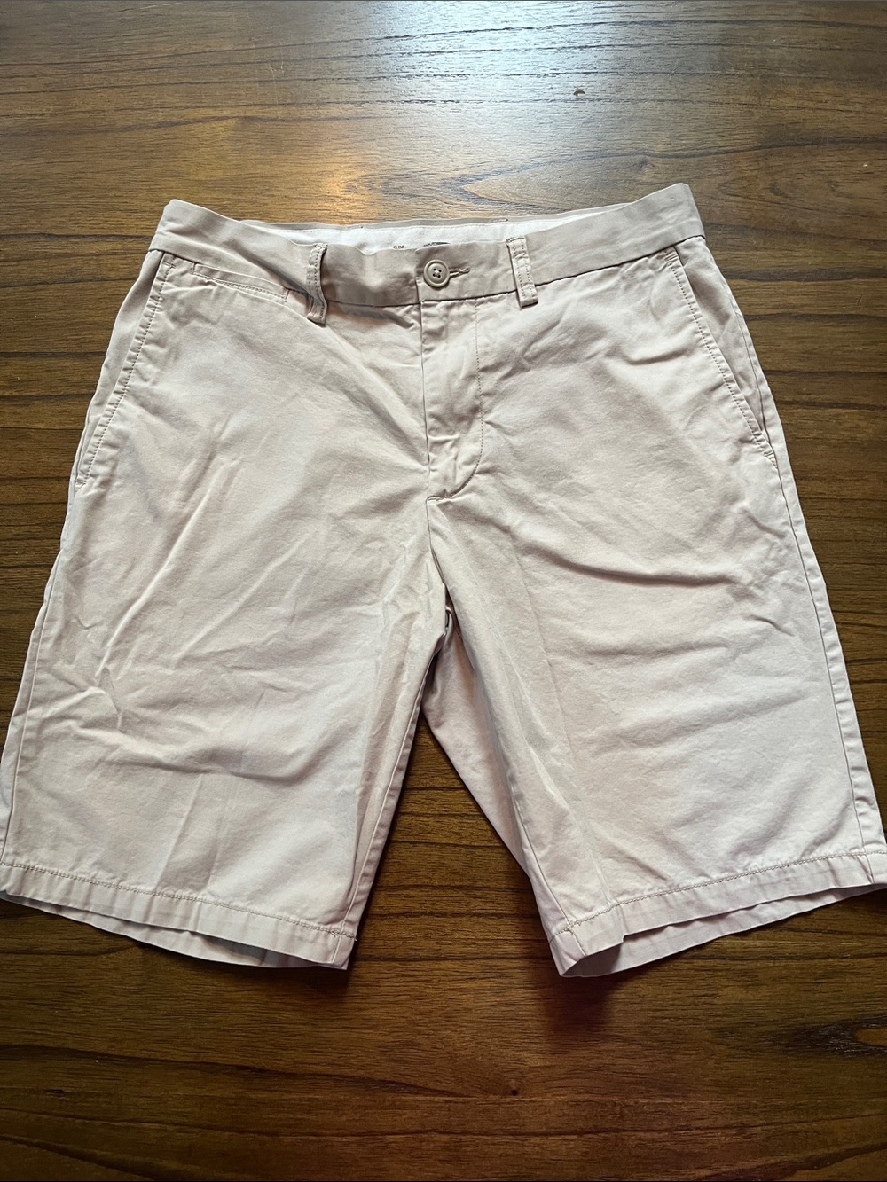 Men's Casual Chino Shorts in Cream/Beige - Classic Fit